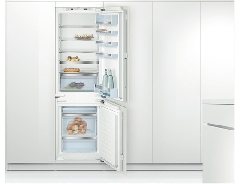 Вбудований холодильник з морозильною камерою BOSCH KIN 86 AD 30