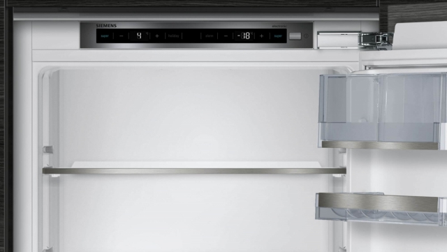 Вбудований холодильник з нижньою морозильною камерою Siemens KI86SAF30